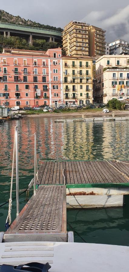 Hotel Salerno Yacht Zewnętrze zdjęcie